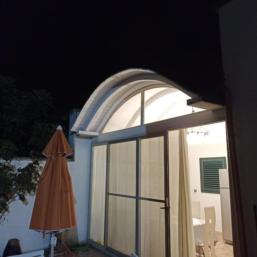 Le Casette Casa Vacanze Parabita Exterior foto
